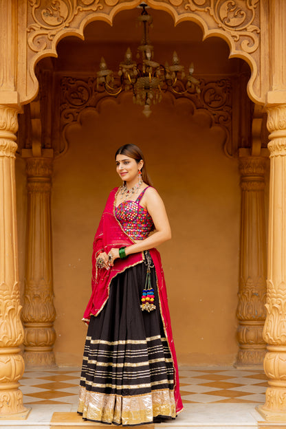 Black Gradation Skirt