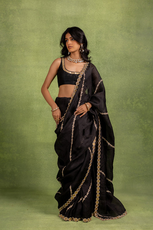 Aahana Saree