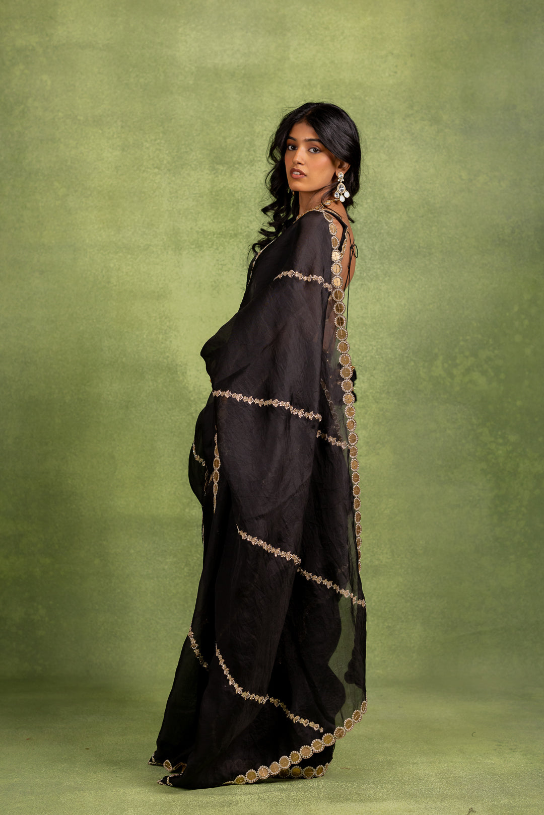 Aahana Saree