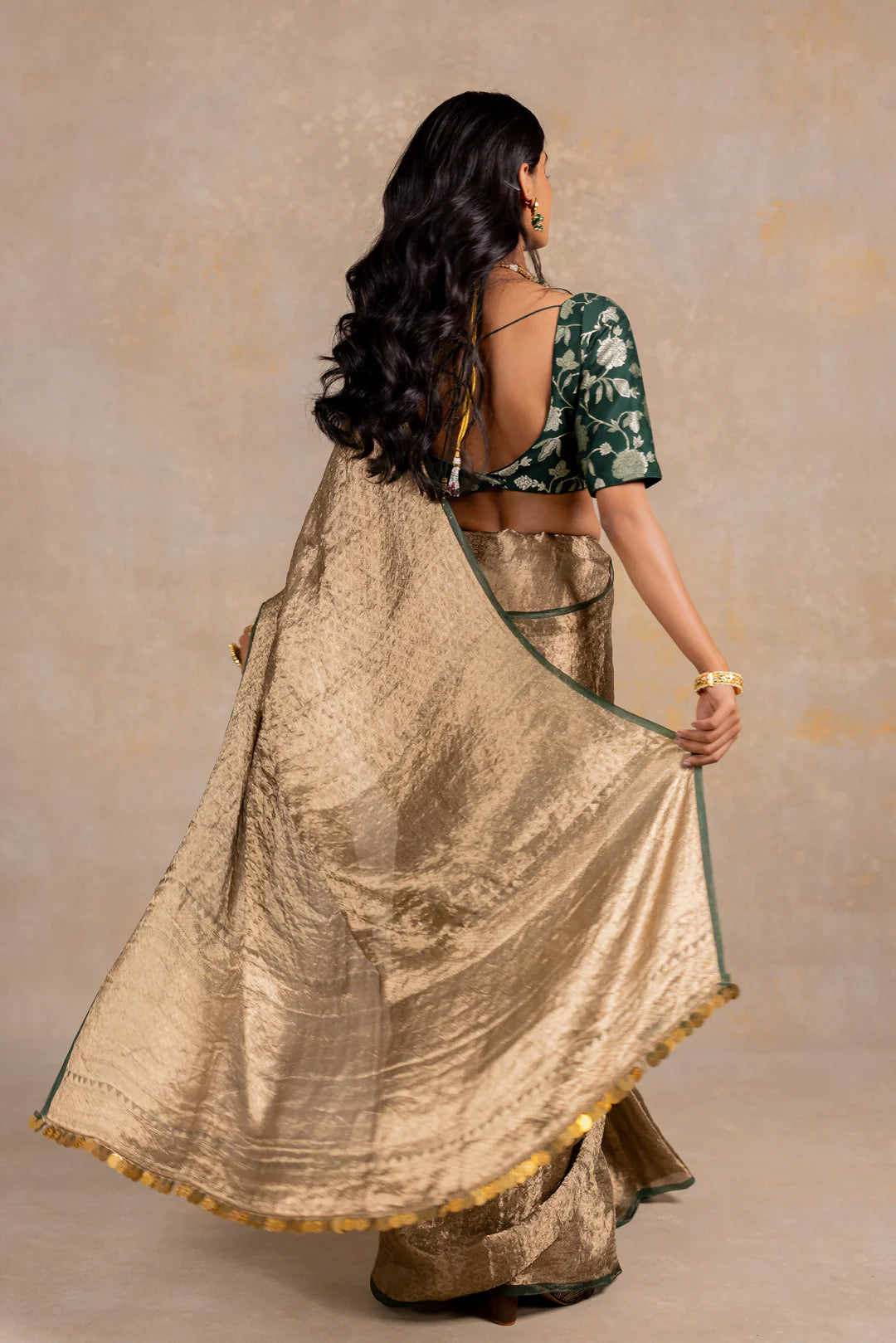 Aarushee Saree