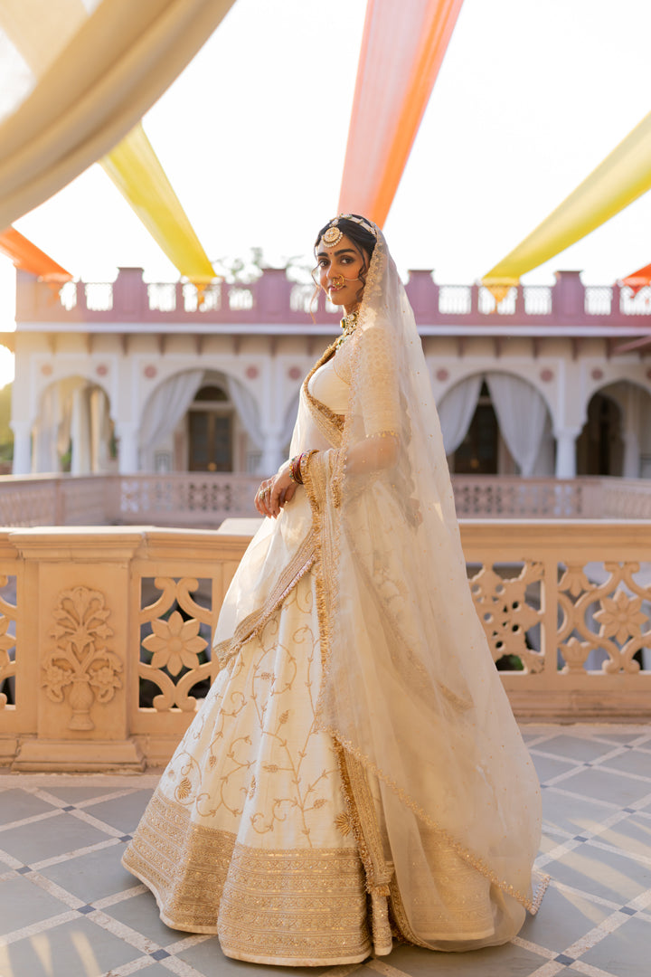 Manavi Lehenga Set