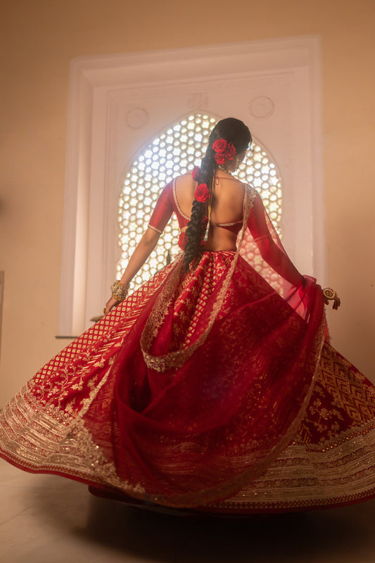 Nainika Lehenga