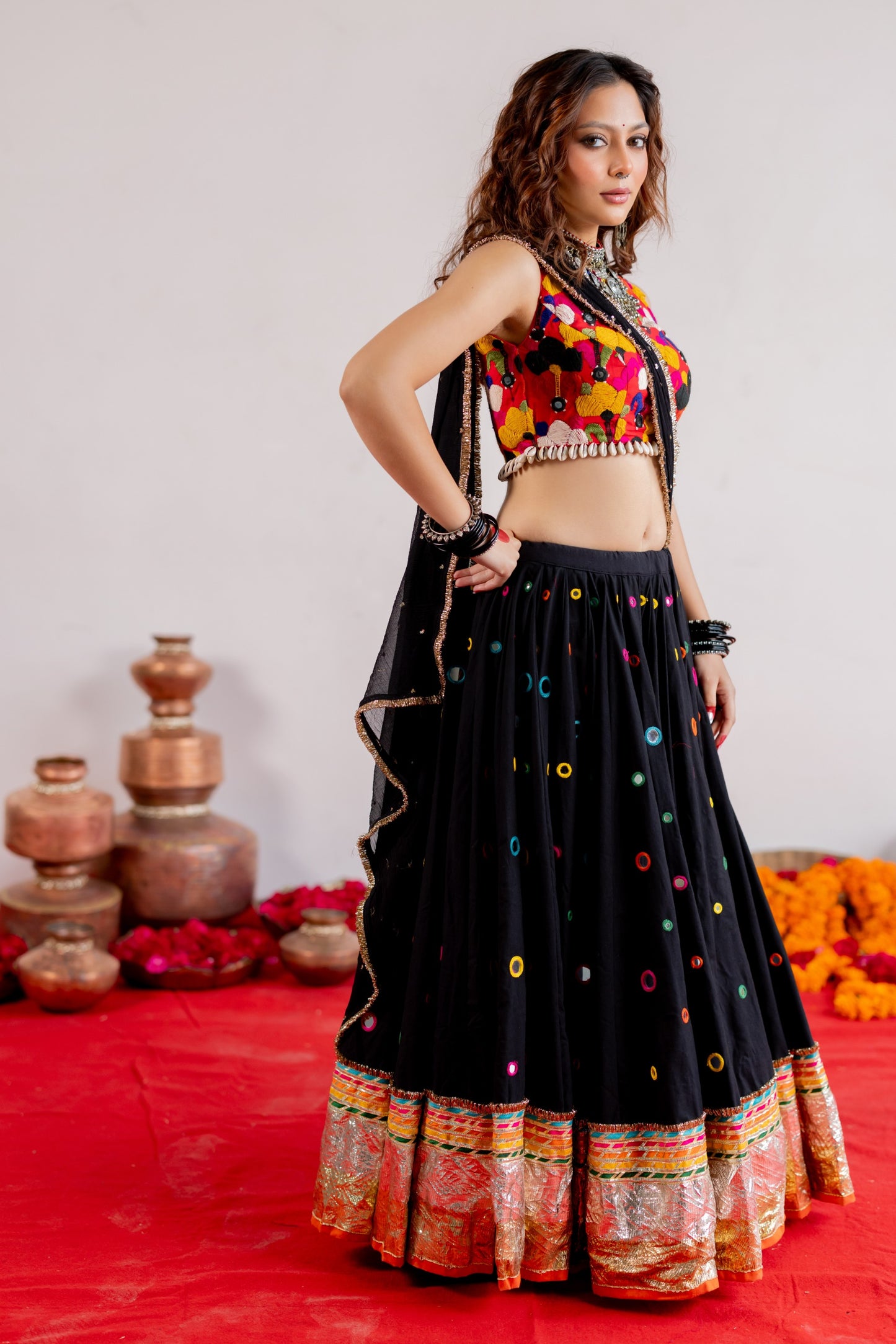 Aayna Lehenga Set