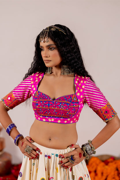 Aayna Lehenga Set