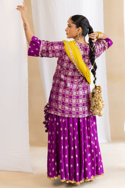 Gulabo Kurta Set