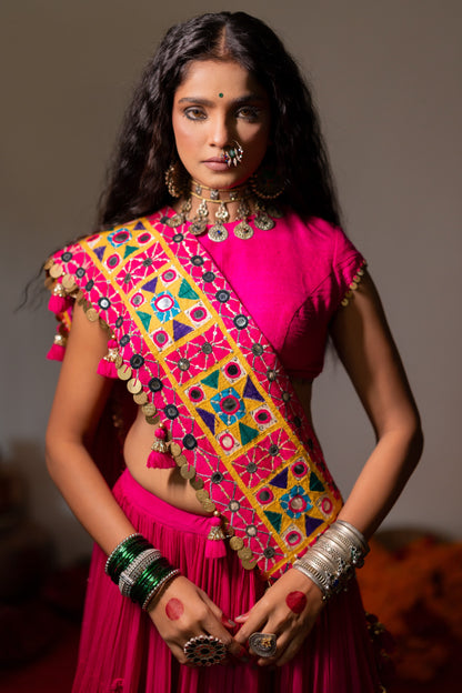 Jhamku Lehenga Set