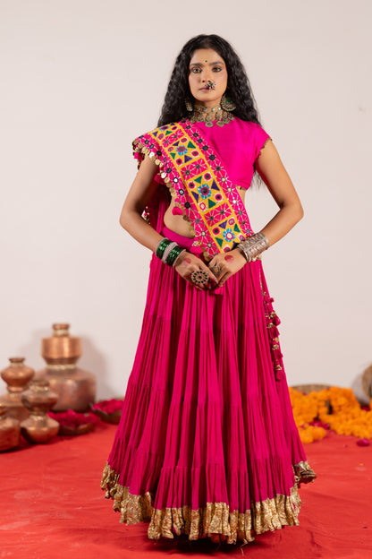 Jhamku Lehenga Set
