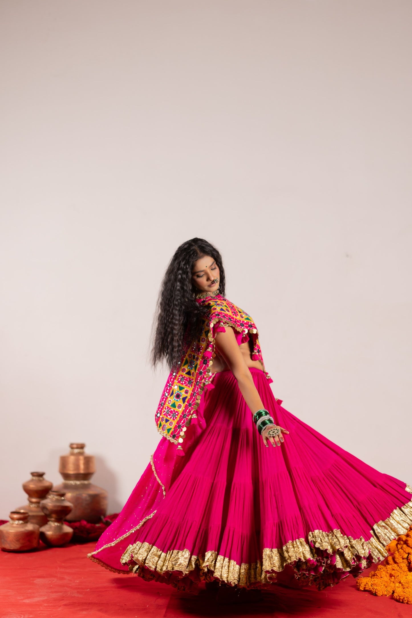 Jhamku Lehenga Set