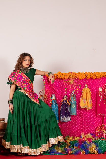 Jhamku Lehenga Set