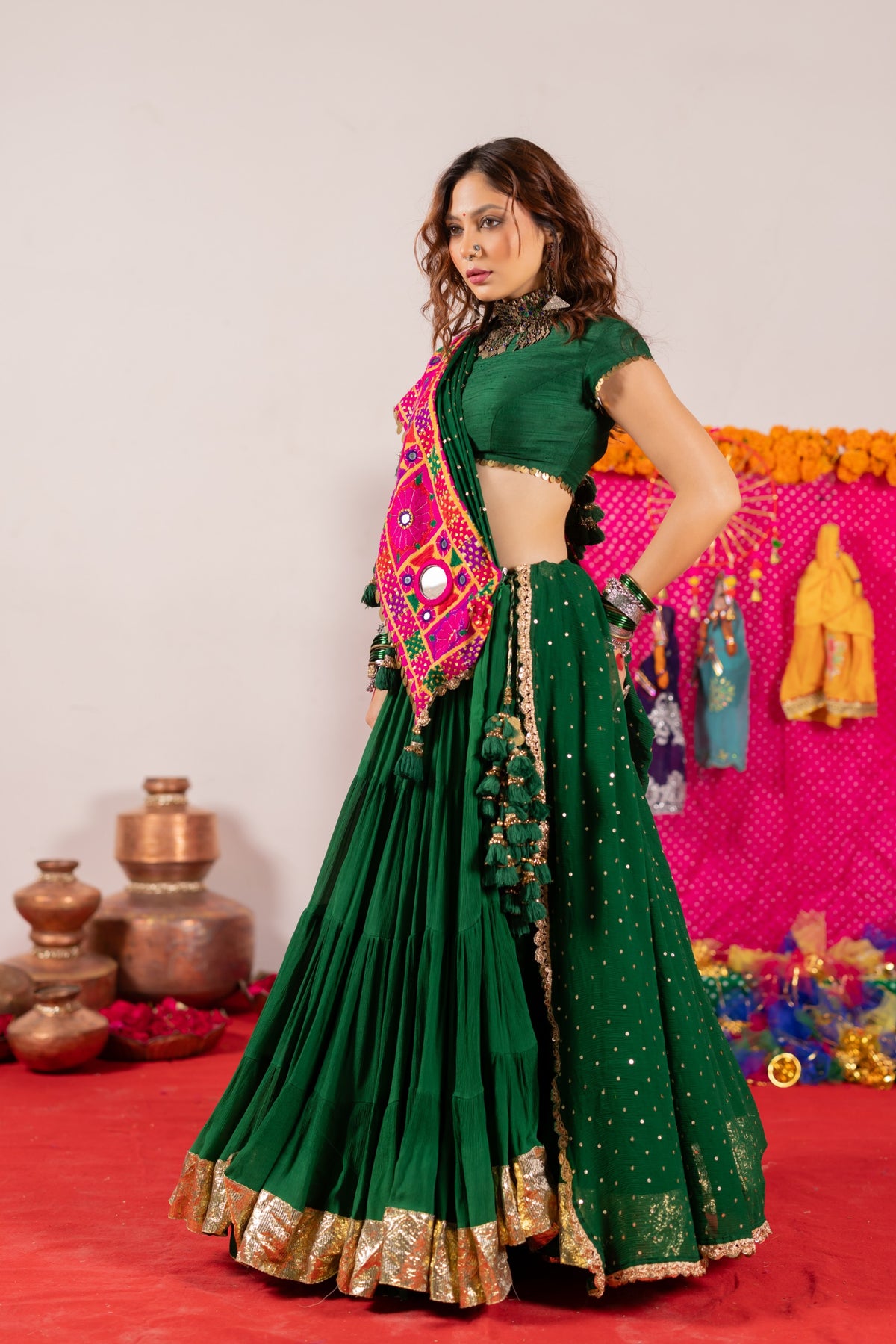Jhamku Lehenga Set