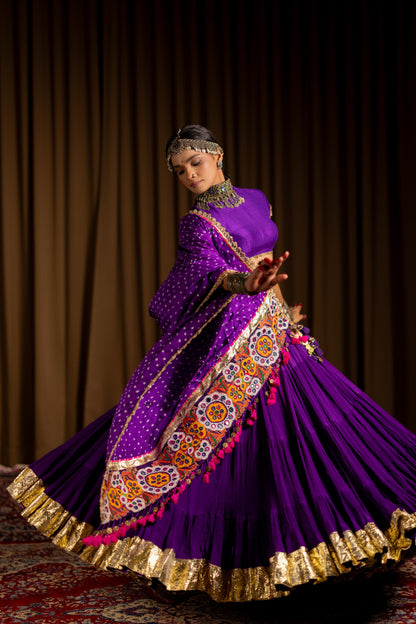 Jhamku Lehenga Set