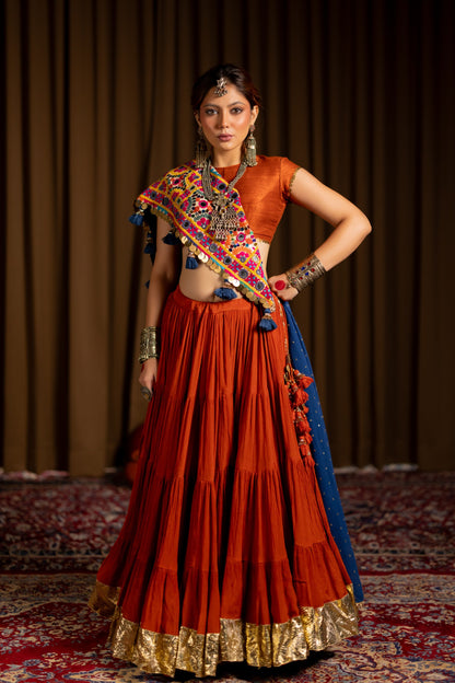 Jhamku Lehenga Set