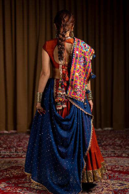 Jhamku Lehenga Set