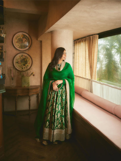 Karishma karamchadani - Pashmina Lehenga Set