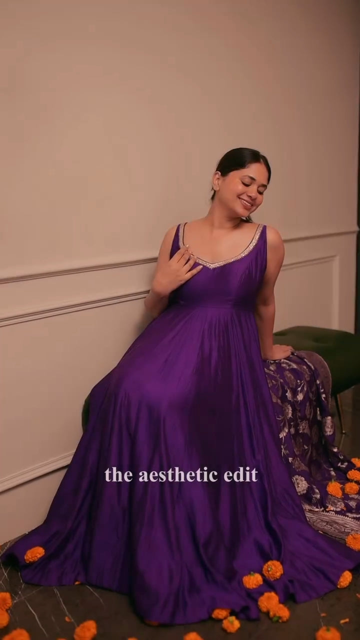 Srishti Dani Anarkali Set