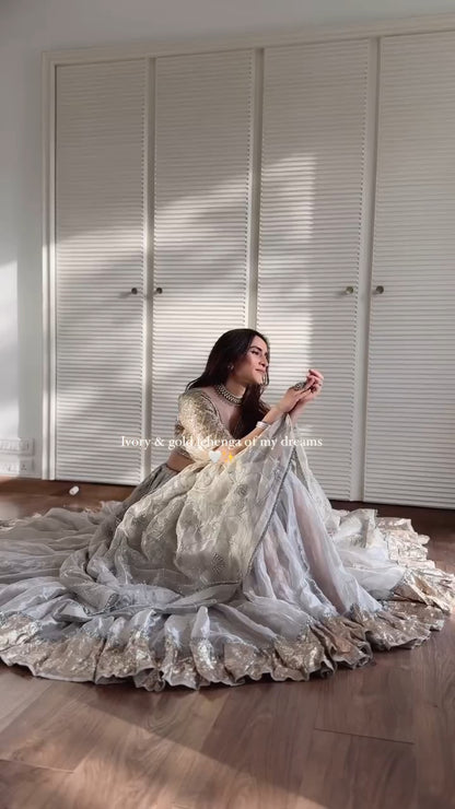 Urmi Daga Lehenga Set