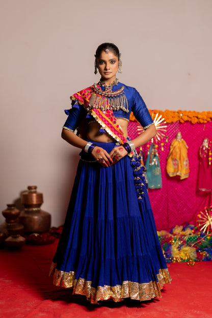 Jhamku Lehenga Set
