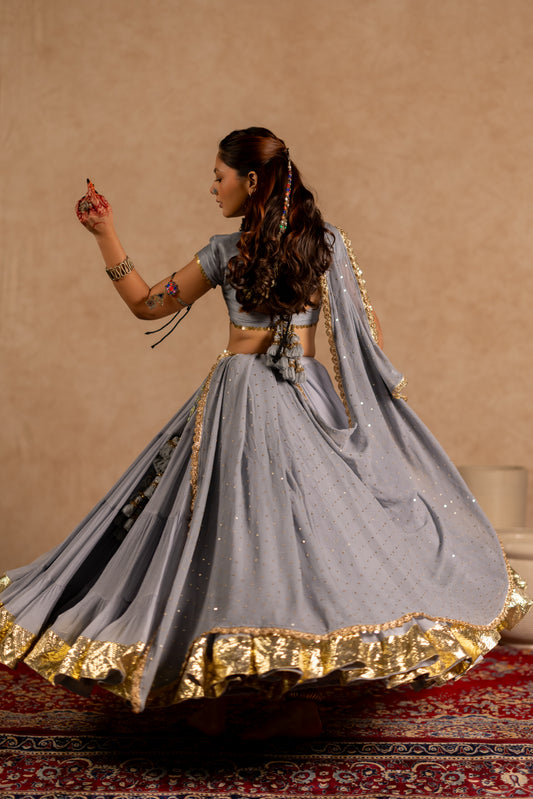 Jhamku Lehenga Set