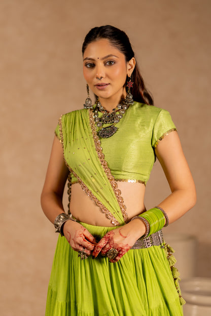 Jhamku Lehenga Set