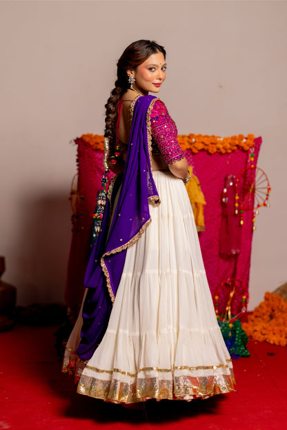 Jhamku Lehenga Set