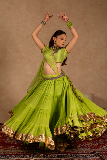 Jhamku Lehenga Set