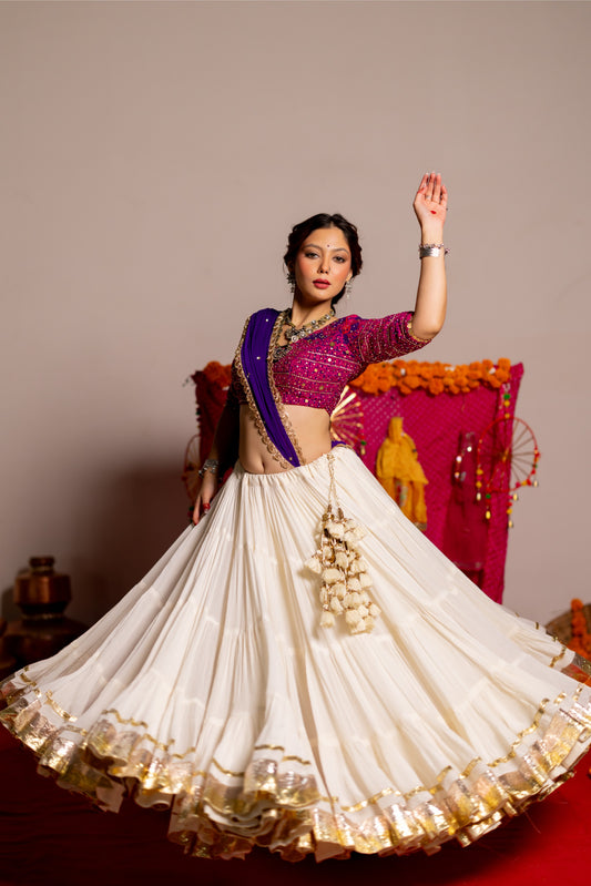 Jhamku Lehenga Set