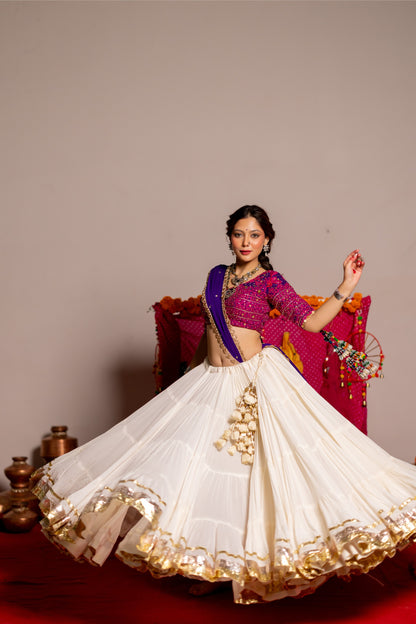 Jhamku Lehenga Set