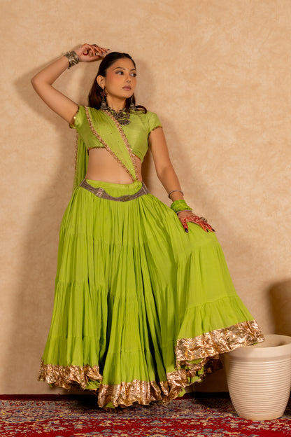 Jhamku Lehenga Set