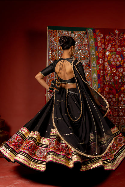 Kanak Lehenga Set