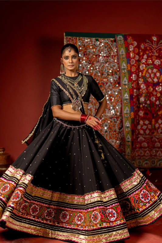 Kanak Lehenga Set