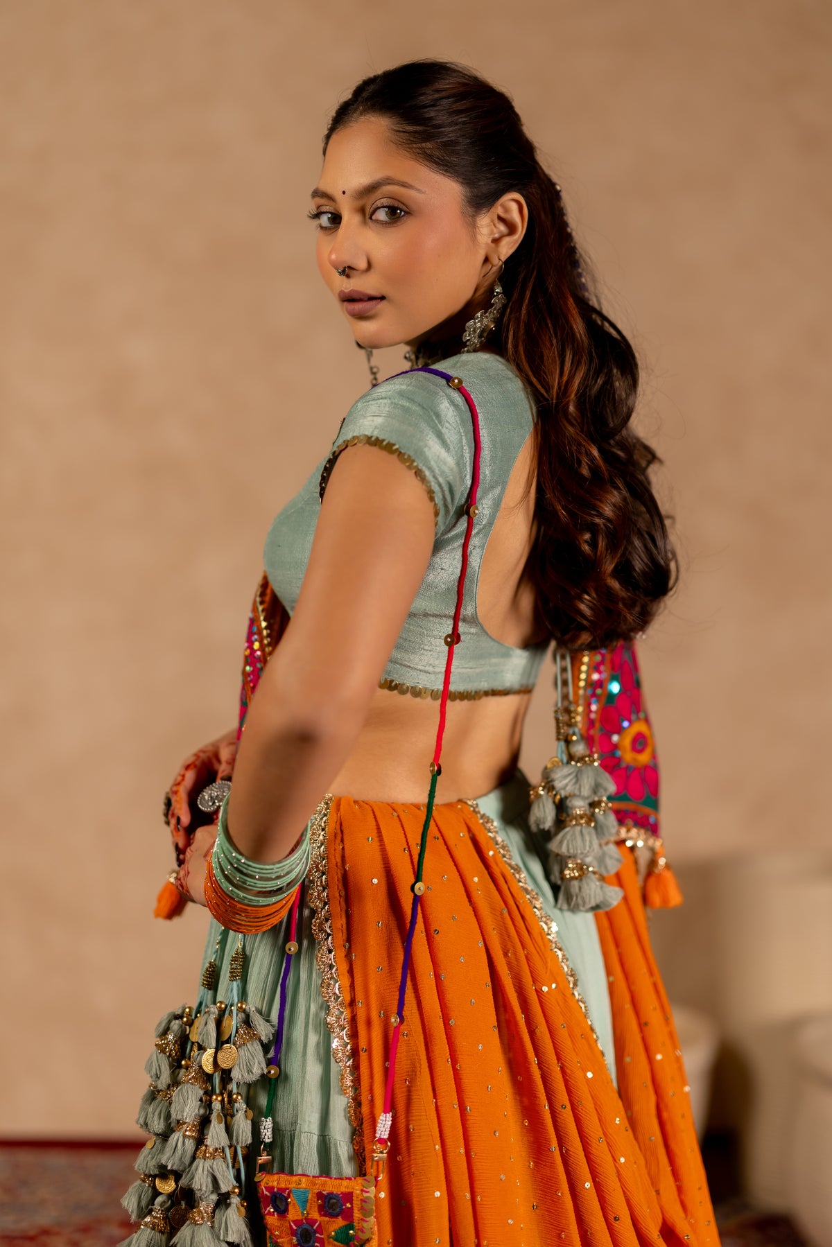 Jhamku Lehenga Set