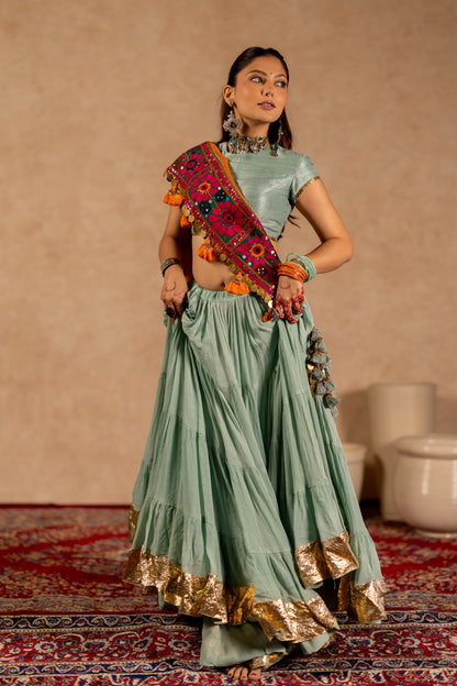 Jhamku Lehenga Set