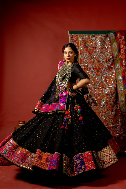 Rajwadi Lehenga Set