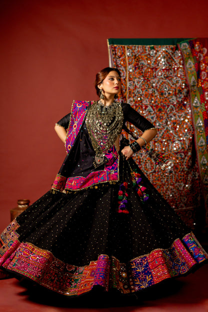 Rajwadi Lehenga Set
