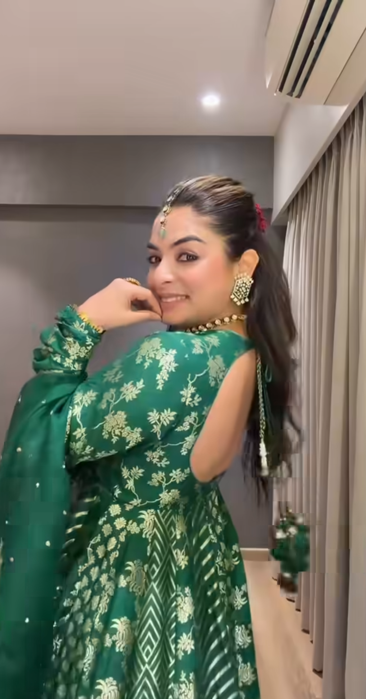 Gurleen Gambhir - Prakruti Anarkali Set