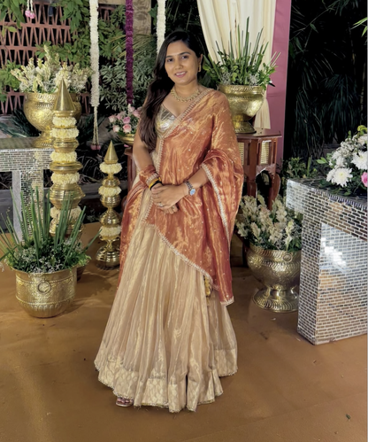 Vaidehi Talaviya - Chaand Lehenga Set - Anjanase