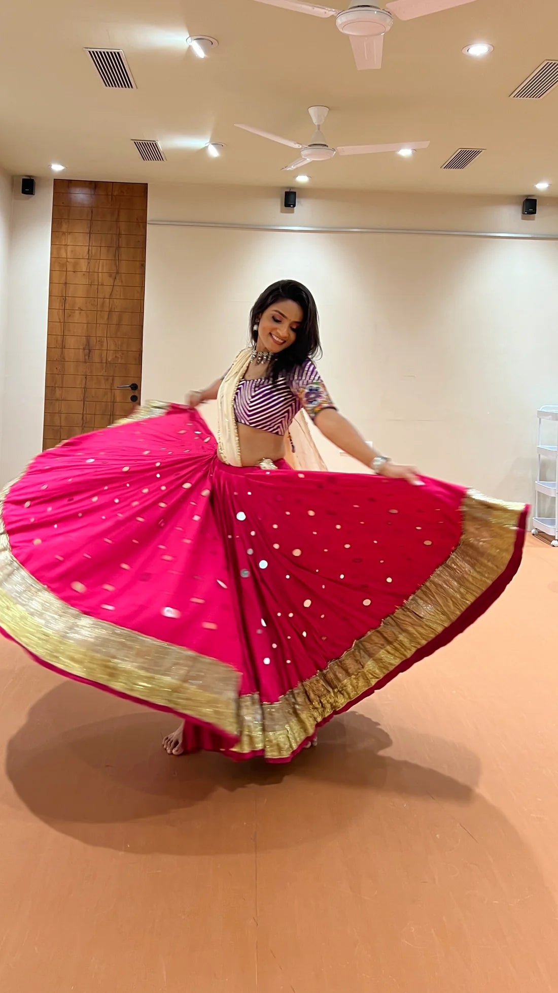 Self-Color Mirror Skirt