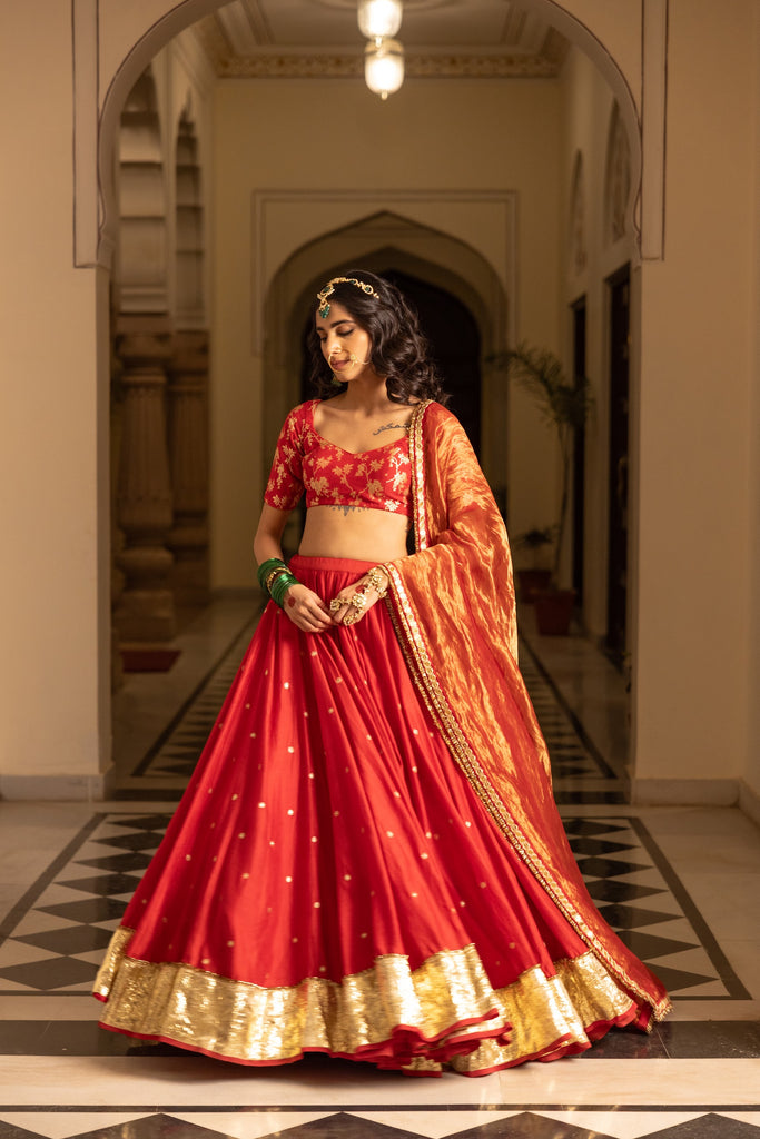 Priyadarshini Lehenga Set