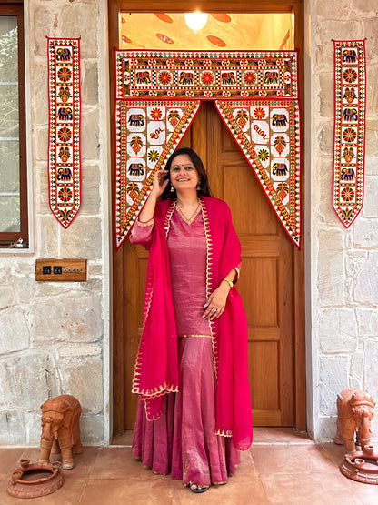 Anika Sharara Set