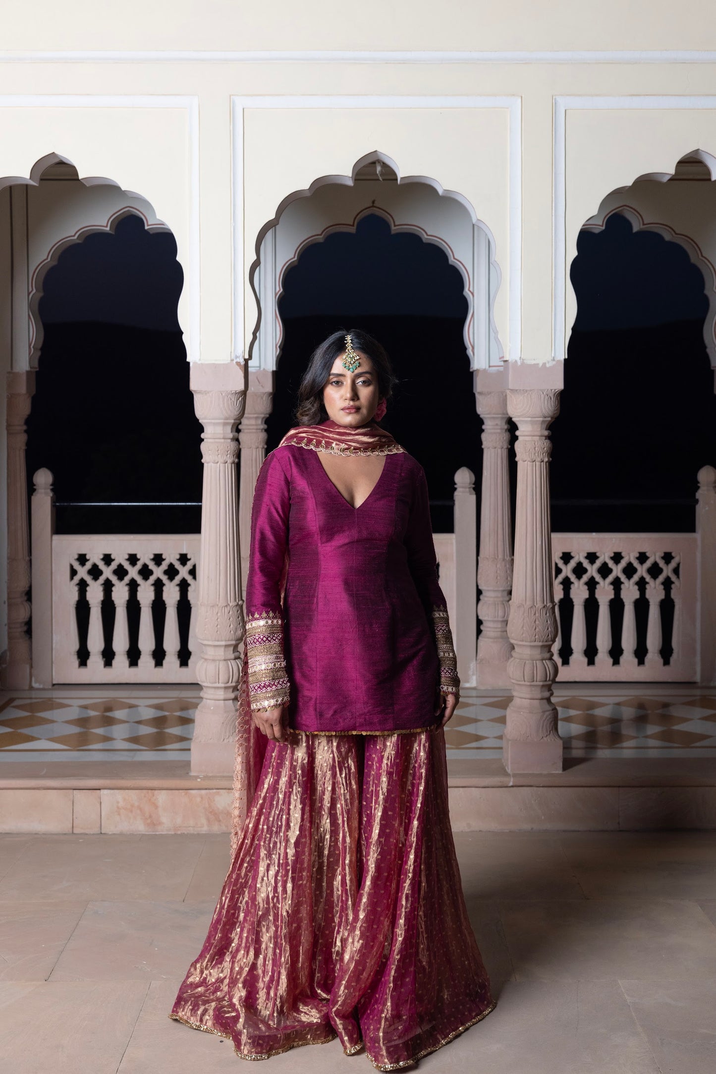Aditi Rao Sharara Set