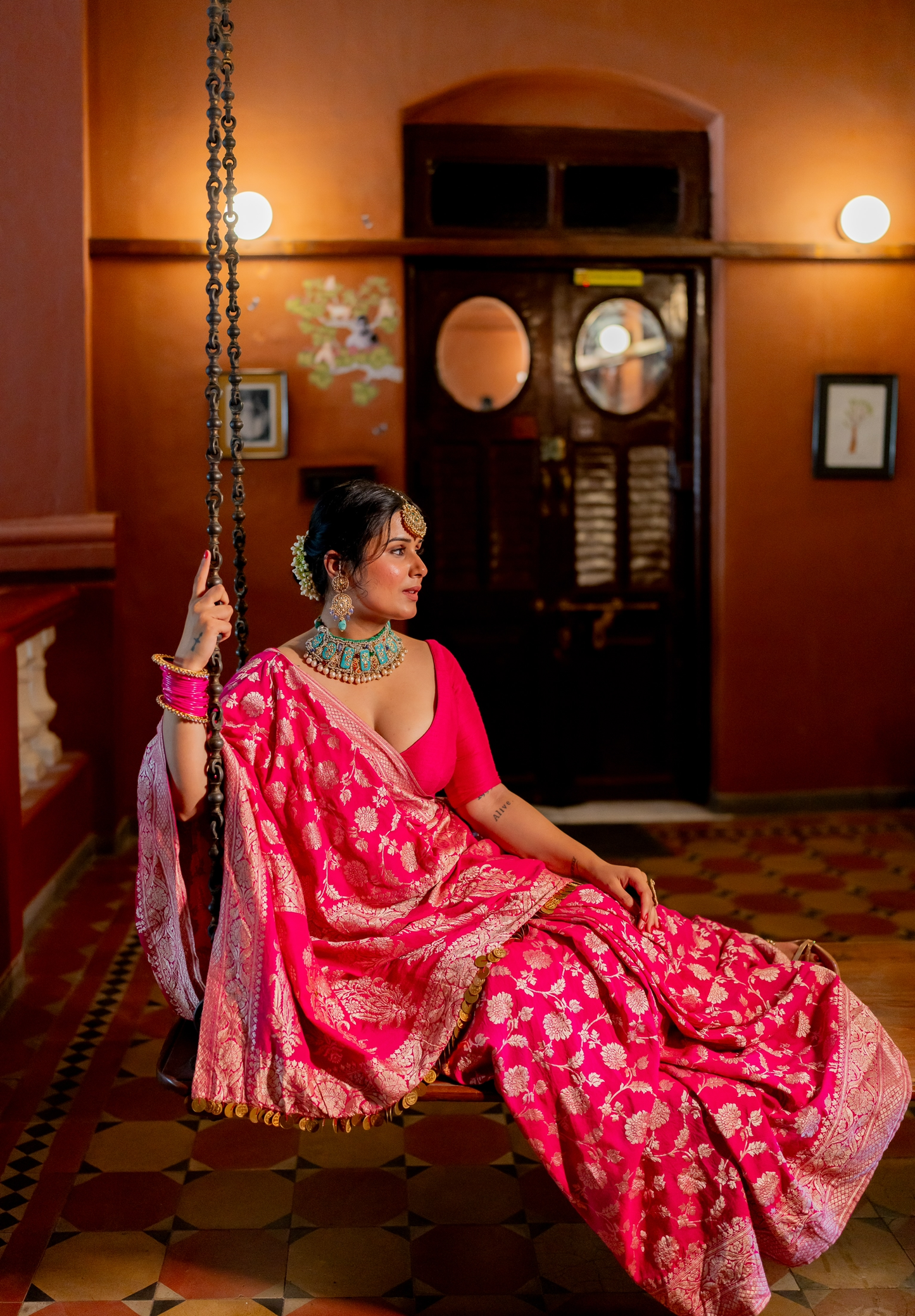 Gulaal Banarasi Saree - Anjanase