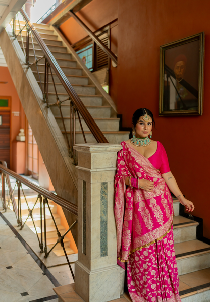 Gulaal Banarasi Saree - Anjanase