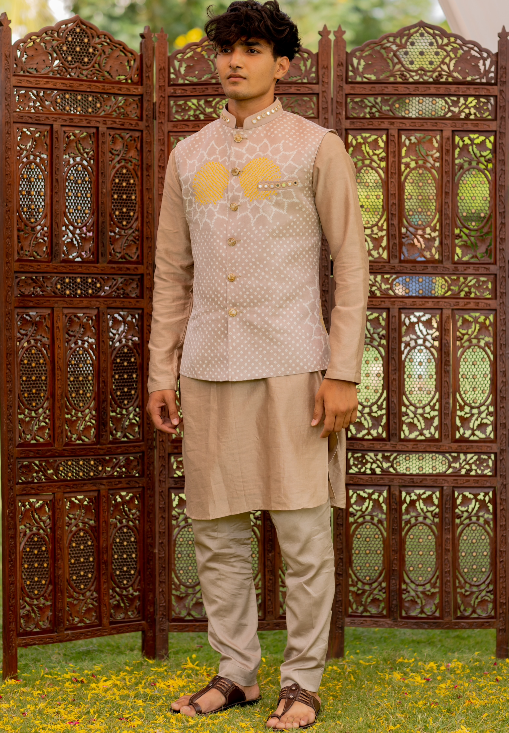 Hrishikesh Koti Kurta Set - Anjanase