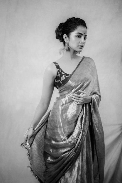 Anupama Parameswaran Saree