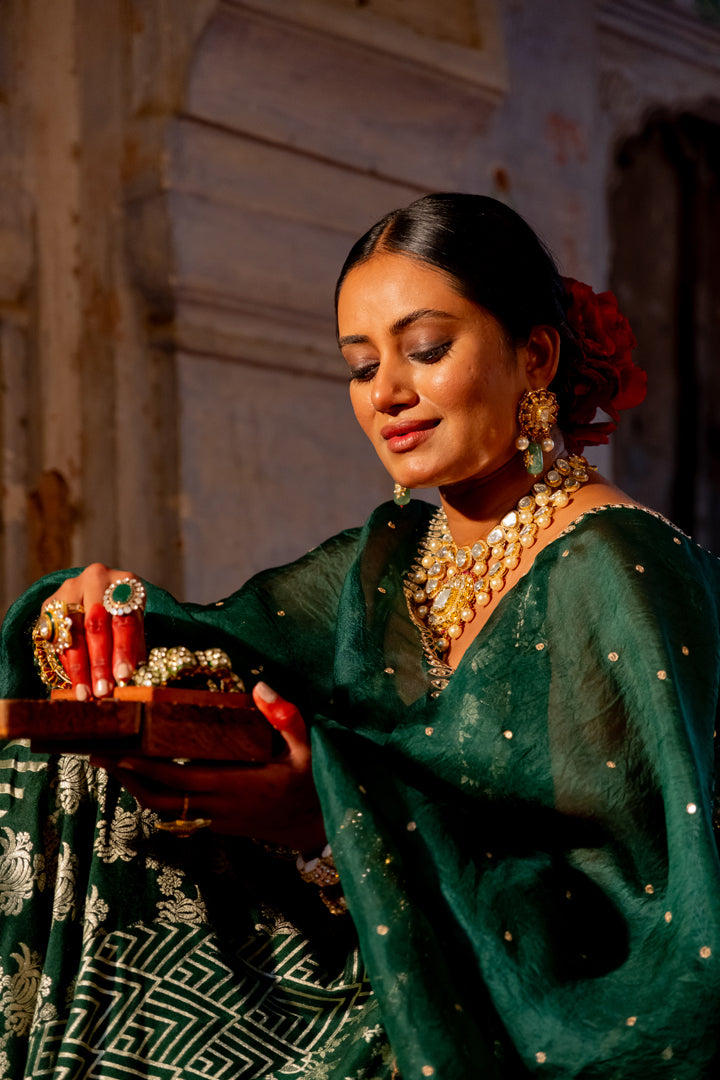 Sukruti Anarkali Set