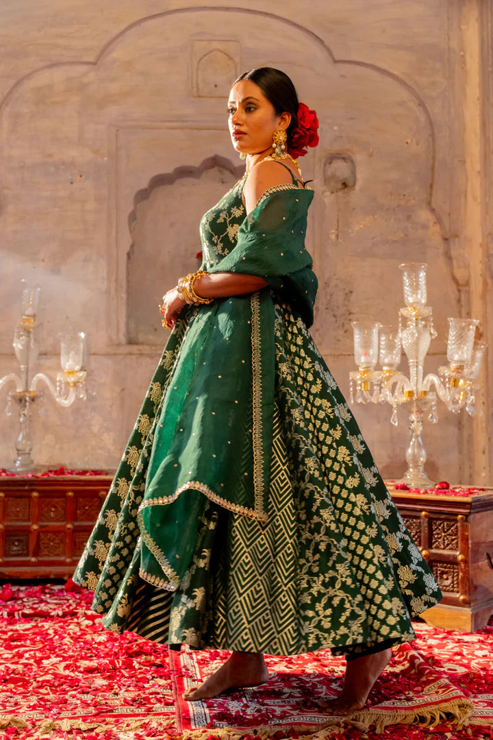 Prakruti Anarkali Set