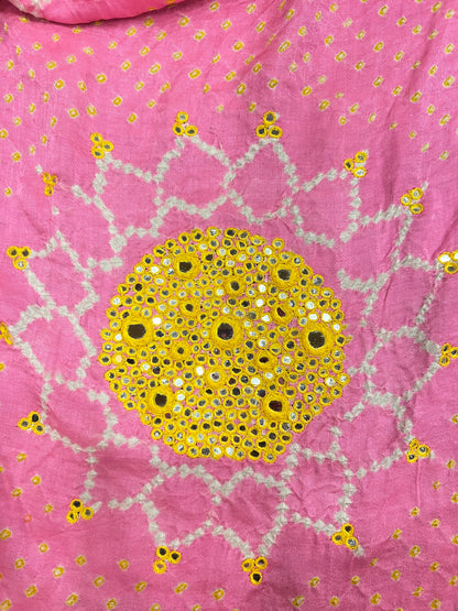Pink bandhani dupatta