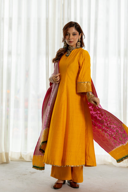 Preet Kurta Set