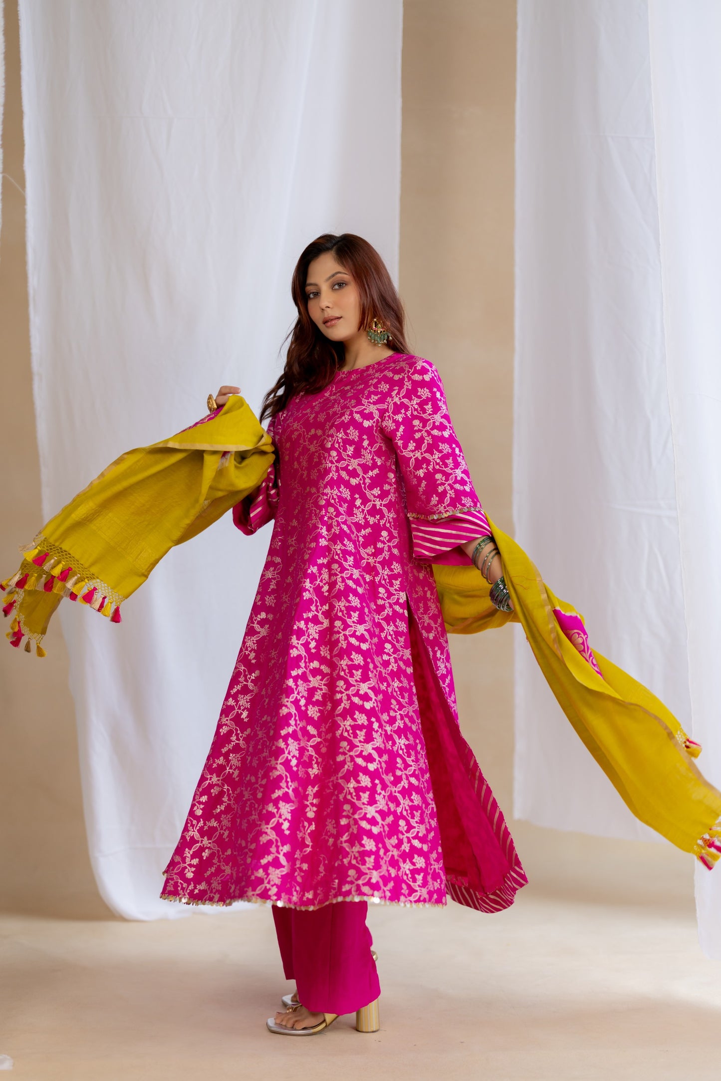 Mehar Kurta Set