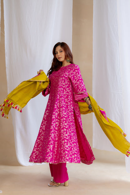 Mehar Kurta Set